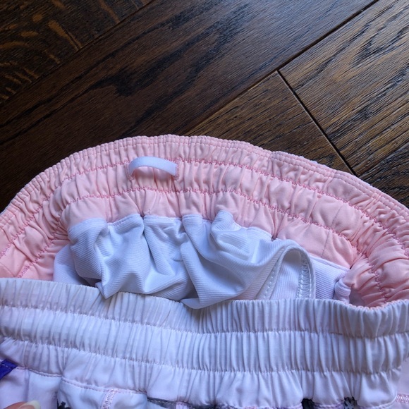 Lululemon Shorts - Picture 7 of 8